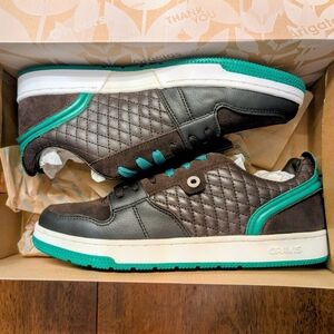 Men's Gravis Cortex Coffee & Green Sneakers Men's U.S. Size 9.5. New In Box.